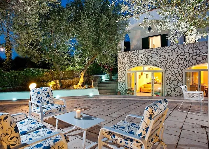 La Draghina Capri Bed & Breakfast 3*