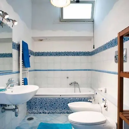 La Draghina Capri أناكابْري