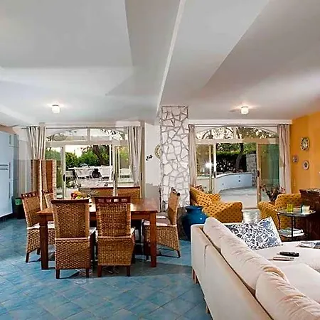 La Draghina Capri فندق مبيت وإفطار