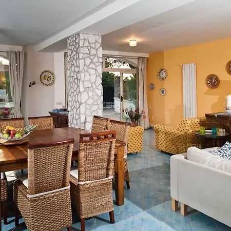 La Draghina Capri Anacapri (Isola di Capri)