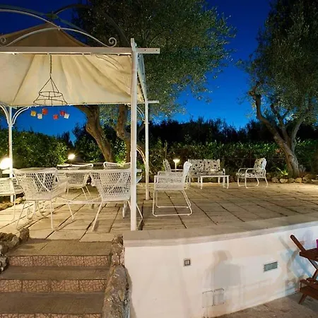 La Draghina Capri Bed & Breakfast 3*
